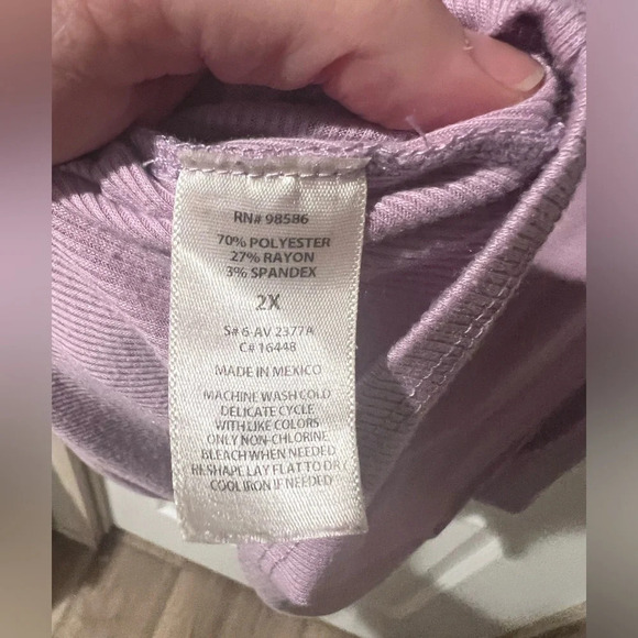 Ava James 2x light purple top - Picture 5 of 5